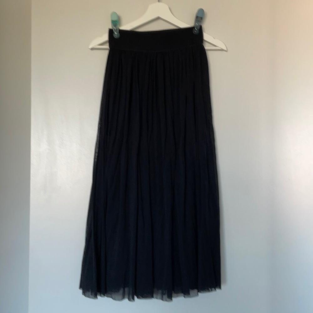 Black layered skirt
